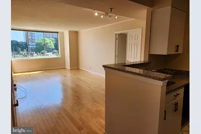 5809 Nicholson Lane #304, Rockville, MD 20852 - Photo 3