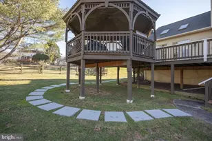 2104 Steuben Way, Silver Spring, MD 20905 - Photo 5