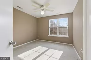 10211 Cove Ledge Ct, Montgomery Village, MD 20886 - Photo 21