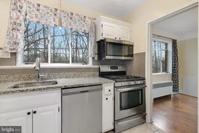 10315 Montrose Avenue #202, Bethesda, MD 20814 - Photo 9