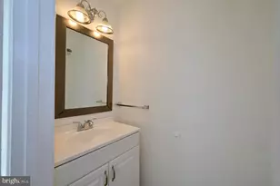 656 Azalea Dr, Rockville, MD 20850 - Photo 11