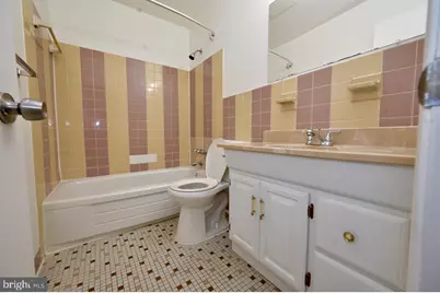 656 Azalea Drive #4-656, Rockville, MD 20850 - Photo 19