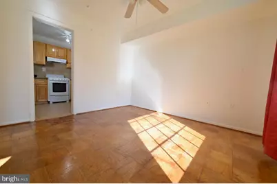 656 Azalea Drive #4-656, Rockville, MD 20850 - Photo 3