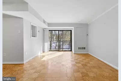 7611 Maple Avenue #511, Takoma Park, MD 20912 - Photo 3