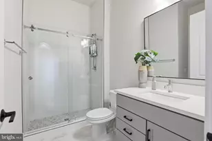 9725 Lantana Wy, Bethesda, MD 20817 - Photo 15