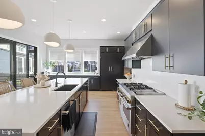 9725 Lantana Way, Bethesda, MD 20817 - Photo 5