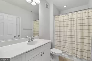 501 Hungerford Dr, Rockville, MD 20850 - Photo 13