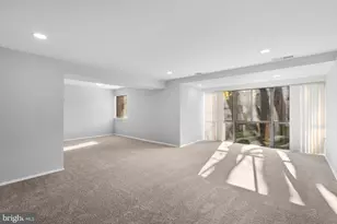 19104 Mills Choice Rd, Montgomery Village, MD 20886 - Photo 5