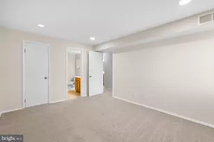 19104 Mills Choice Rd, Montgomery Village, MD 20886 - Photo 25