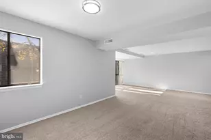 19104 Mills Choice Rd, Montgomery Village, MD 20886 - Photo 13