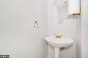 18921 Fountain Hills Dr, Germantown, MD 20874 - Photo 15