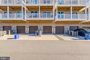 16210 Connors Wy, Rockville, MD 20855 - Photo 33