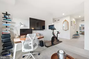 16210 Connors Wy, Rockville, MD 20855 - Photo 19