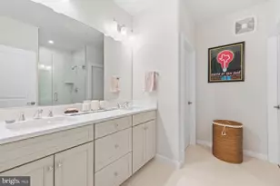 16210 Connors Wy, Rockville, MD 20855 - Photo 31