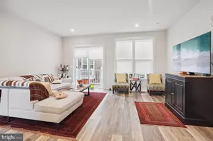 8154 Varick Pl, Rockville, MD 20855 - Photo 5