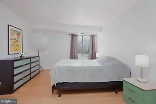 7425 Democracy Blvd, Bethesda, MD 20817 - Photo 25