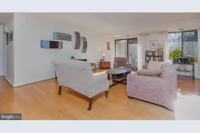 7425 Democracy Boulevard #A-201, Bethesda, MD 20817 - Photo 5