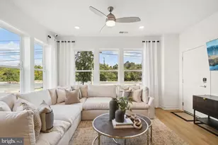 2061 Henson Norris St, Rockville, MD 20850 - Photo 3