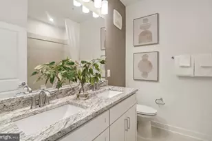 2061 Henson Norris St, Rockville, MD 20850 - Photo 15