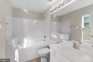 13105 Millhaven Pl, Germantown, MD 20874 - Photo 17
