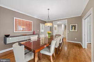 5608 Warwick Pl, Chevy Chase, MD 20815 - Photo 5