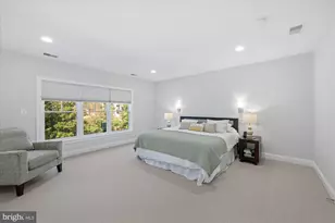 5608 Warwick Pl, Chevy Chase, MD 20815 - Photo 23