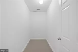 5608 Warwick Pl, Chevy Chase, MD 20815 - Photo 45