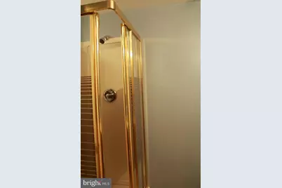 18717 Flower Hill Way, Gaithersburg, MD 20879 - Photo 17