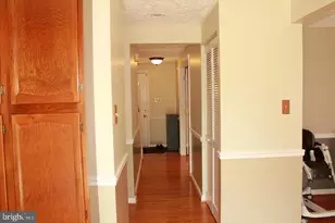 18717 Flower Hill Way, Gaithersburg, MD 20879 - Photo 7