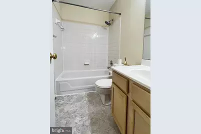 10337 Royal Woods, Gaithersburg, MD 20886 - Photo 27