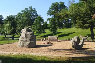 10337 Royal Woods, Gaithersburg, MD 20886 - Photo 9