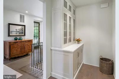 5205 Woodlawn Avenue, Chevy Chase, MD 20815 - Photo 9