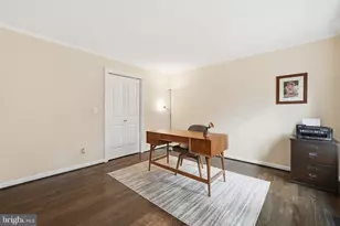 8217 Plum Creek Dr, Gaithersburg, MD 20882 - Photo 13