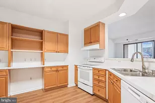 3210 N Leisure World Blvd, Silver Spring, MD 20906 - Photo 13