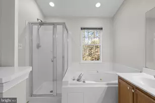 18502 Clovercrest Cir, Olney, MD 20832 - Photo 17