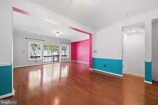 18733 Falling River Dr, Gaithersburg, MD 20879 - Photo 3