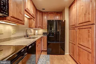 10706 Kings Riding Way, Rockville, MD 20852 - Photo 7