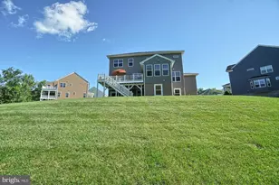 19612 Lewis Orchard Ln, Poolesville, MD 20837 - Photo 17