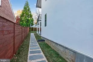 5407 Center St, Chevy Chase, MD 20815 - Photo 9