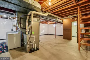 9904 Durango Dr, Damascus, MD 20872 - Photo 35