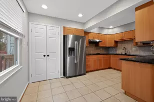 808 Suffield Dr, Gaithersburg, MD 20878 - Photo 9