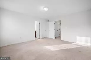 12822 Longford Glen Dr, Germantown, MD 20874 - Photo 23