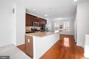 12822 Longford Glen Dr, Germantown, MD 20874 - Photo 11