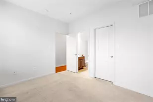 12822 Longford Glen Dr, Germantown, MD 20874 - Photo 5