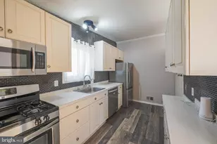 2303 Pinneberg Ave, Rockville, MD 20851 - Photo 13