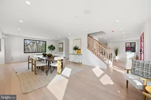 9200 Cedar Ln, Bethesda, MD 20814 - Photo 11