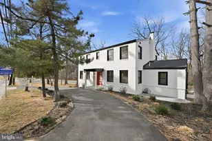 9200 Cedar Ln, Bethesda, MD 20814 - Photo 35