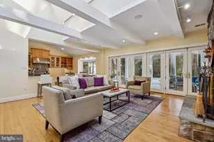 9421 Thrush Ln, Potomac, MD 20854 - Photo 43