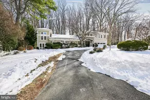 9421 Thrush Ln, Potomac, MD 20854 - Photo 7