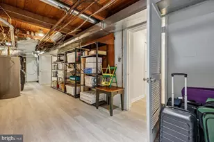 9421 Thrush Ln, Potomac, MD 20854 - Photo 101